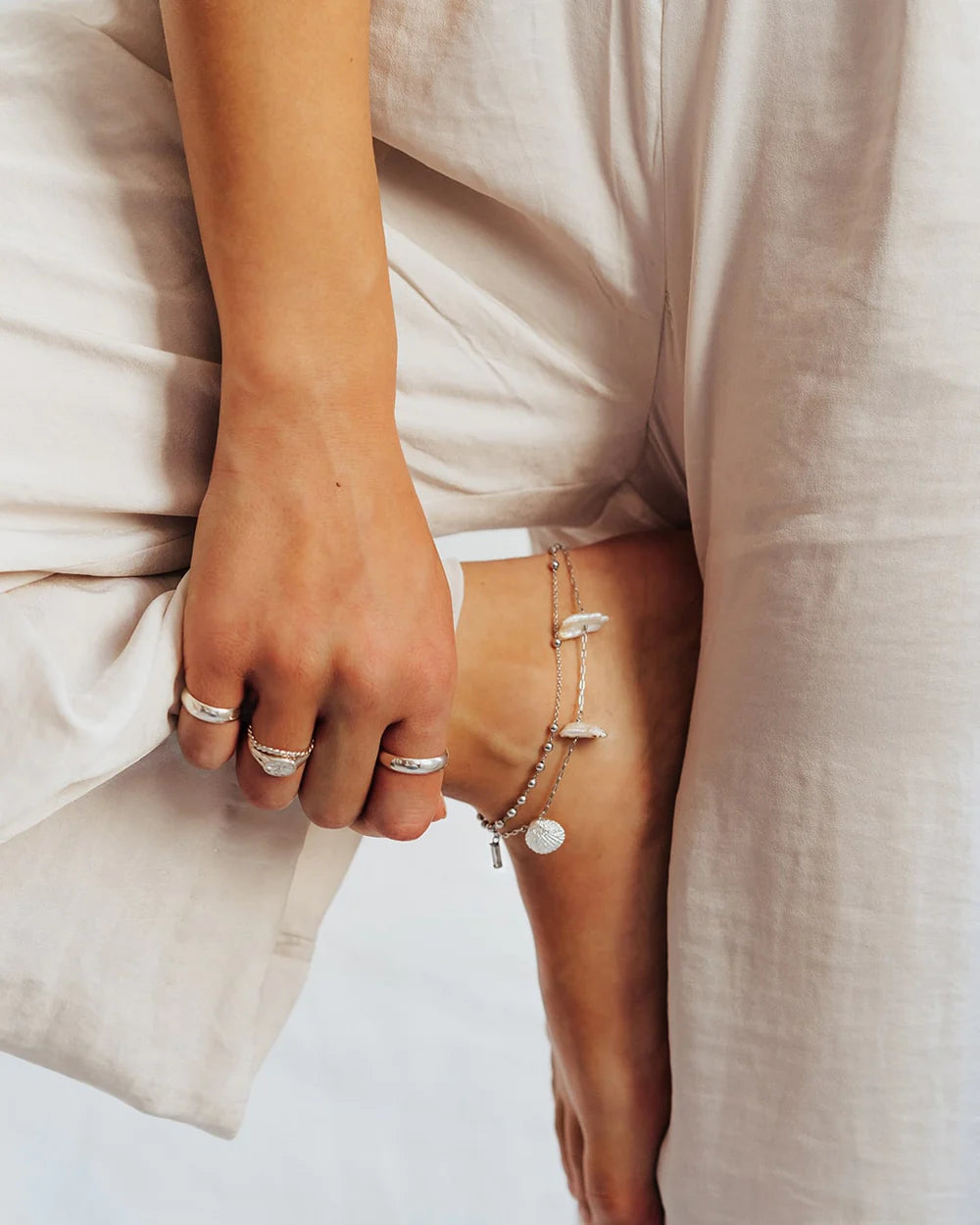 SHELLY | SILVER PEARL & SHELL ANKLET