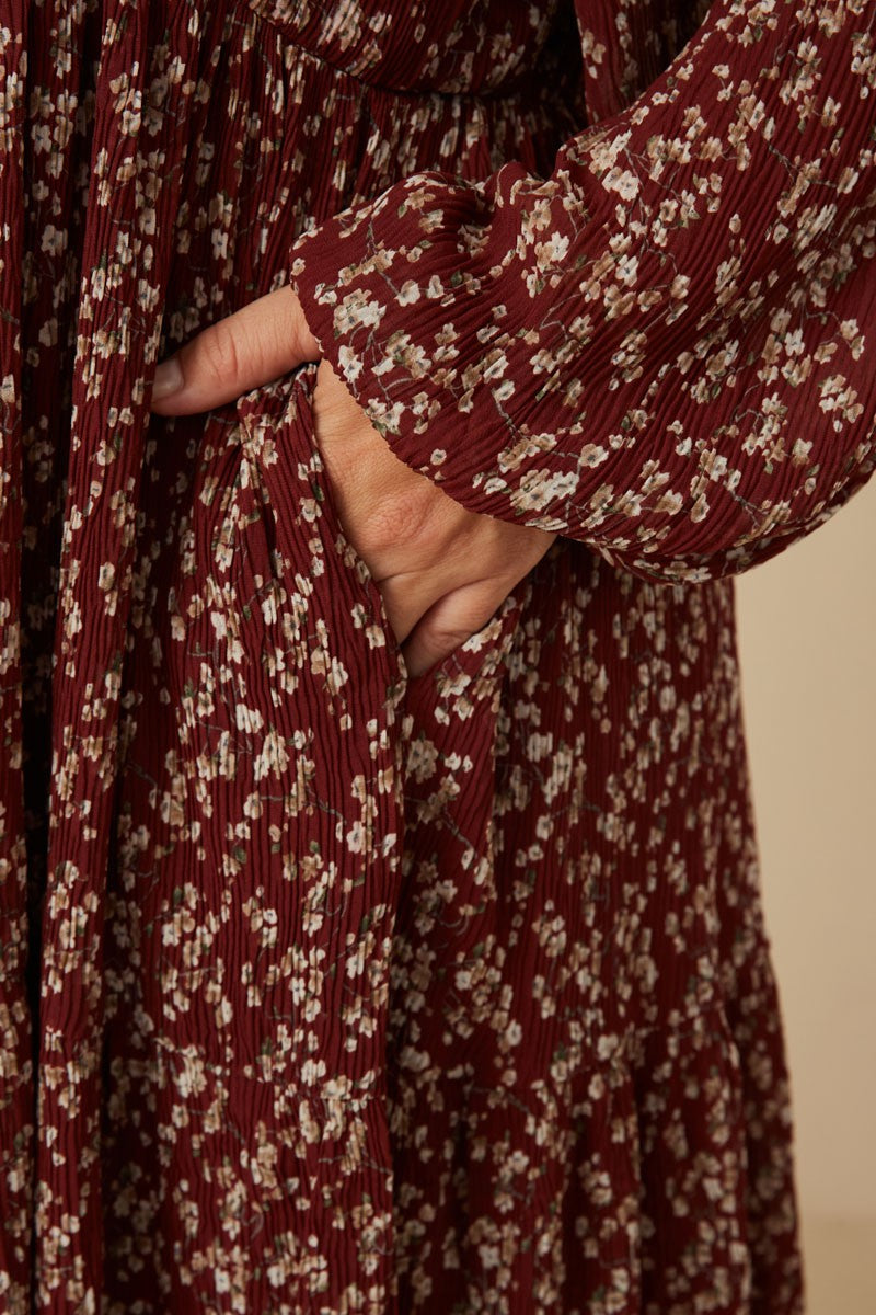 Textured Long Sleeve Floral Print Maxi Dress (Plus Size)