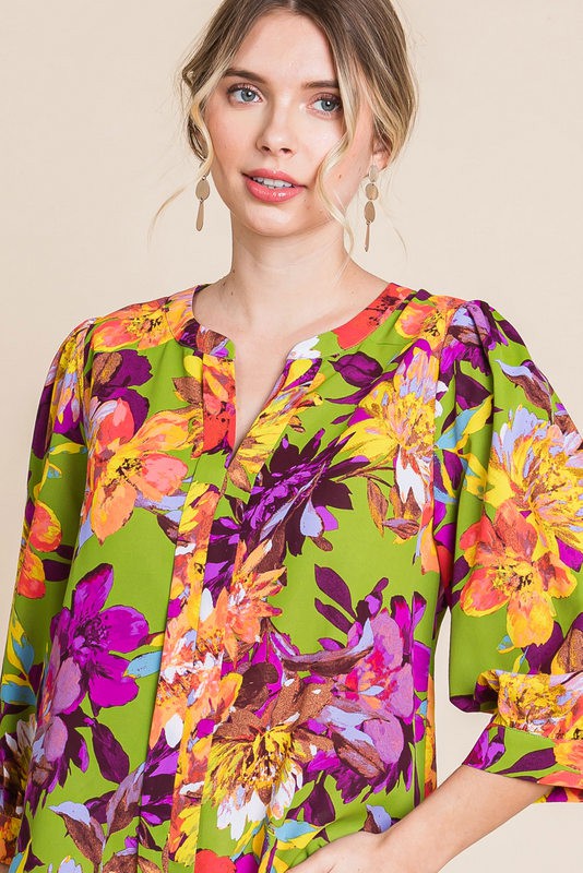 Floral Print 3/4 Peasant Sleeve Top