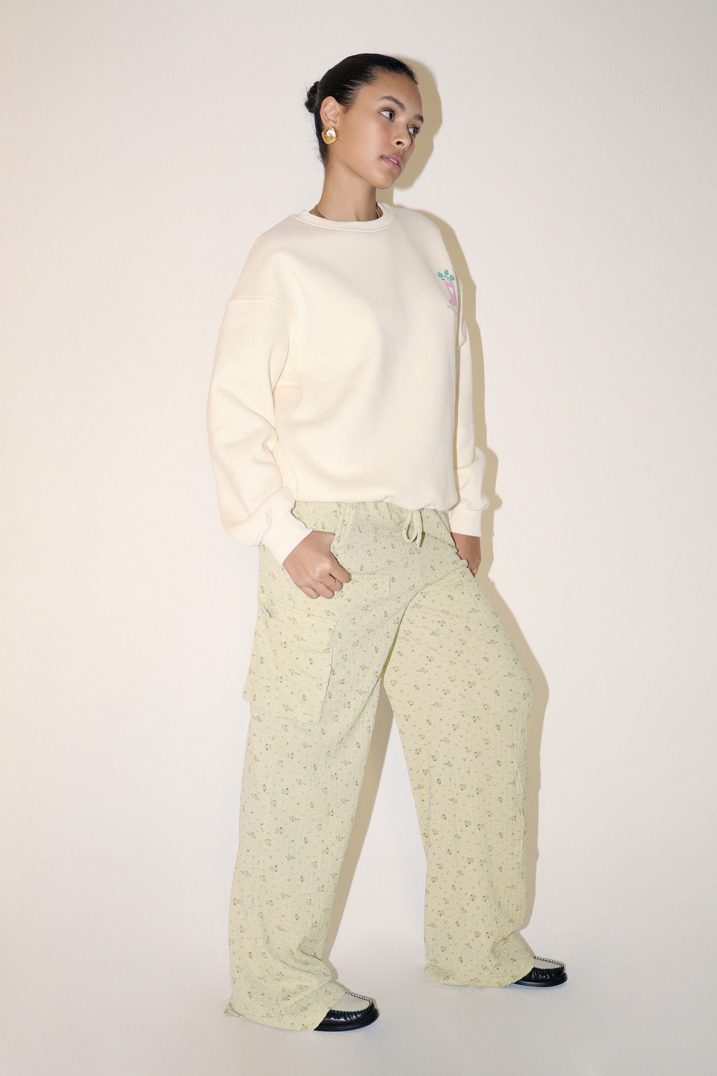 "Giddy Up Buttercup" Cozy Sweatshirt (Cream)