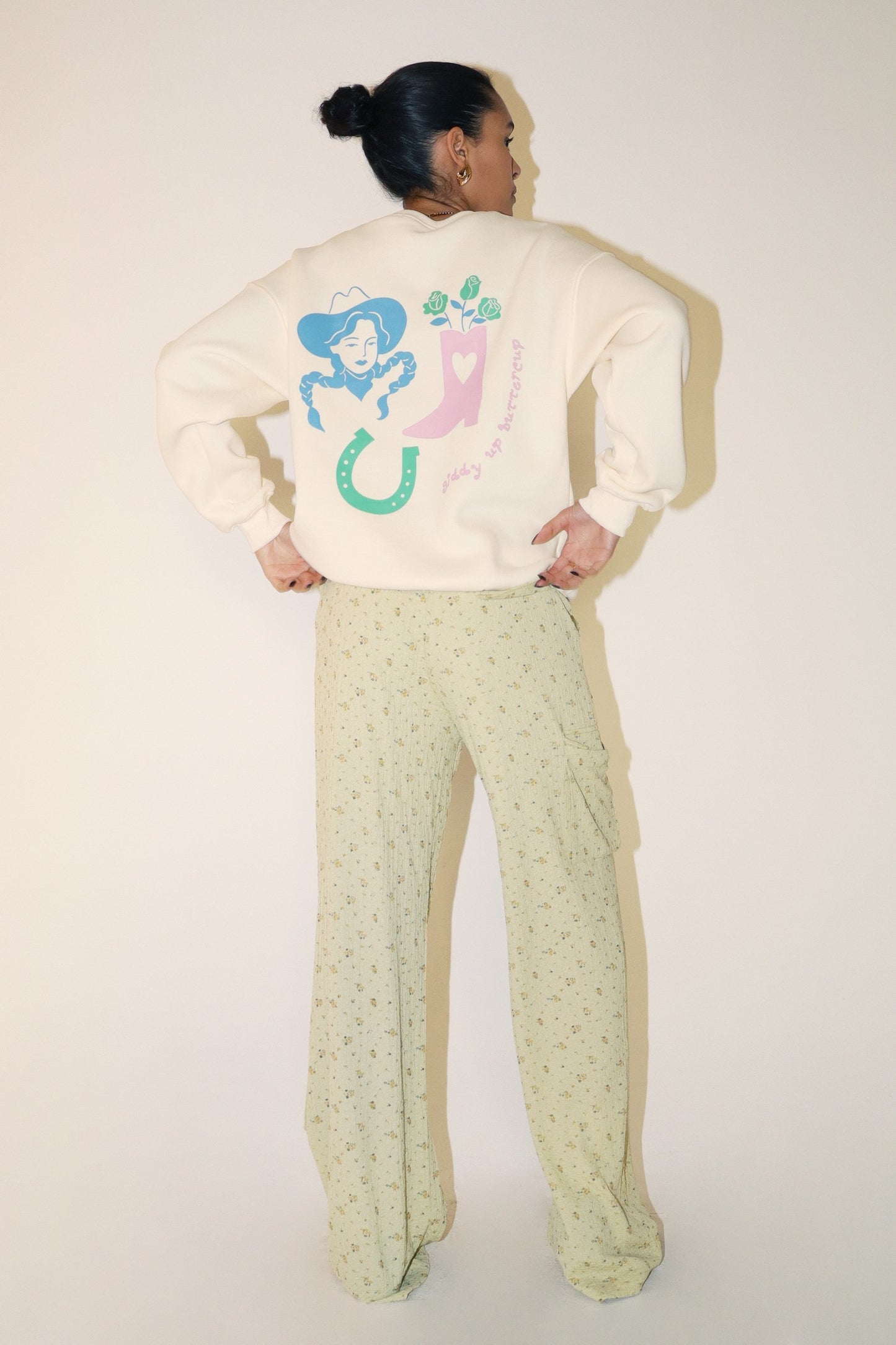 "Giddy Up Buttercup" Cozy Sweatshirt (Cream)