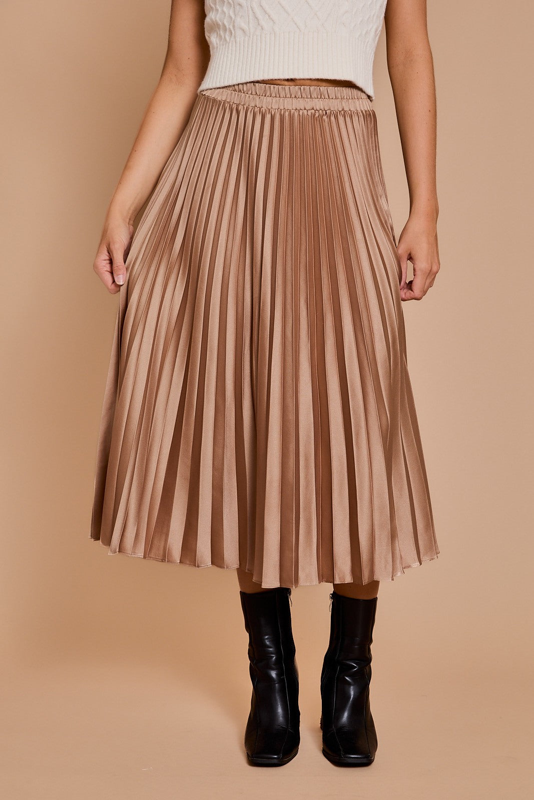 Pleated Elastic Waist Satin Skirt (Champagne)