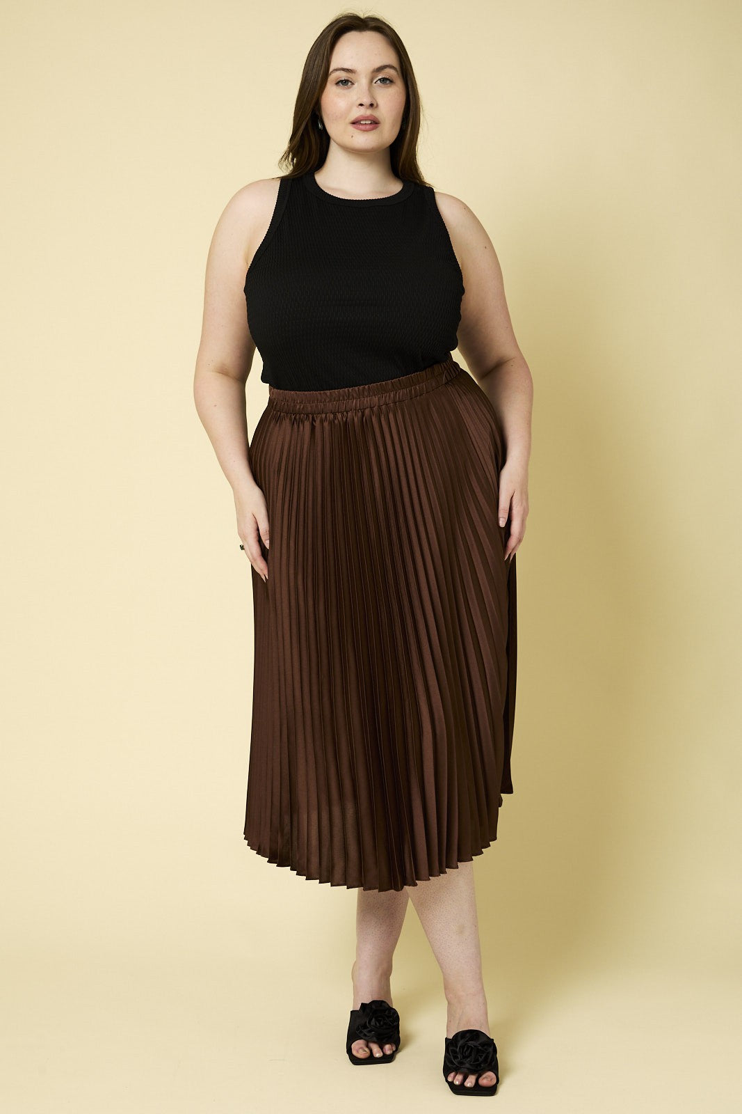 Elastic Waist Pleated Midi Skirt (Plus Size - Chocolate)