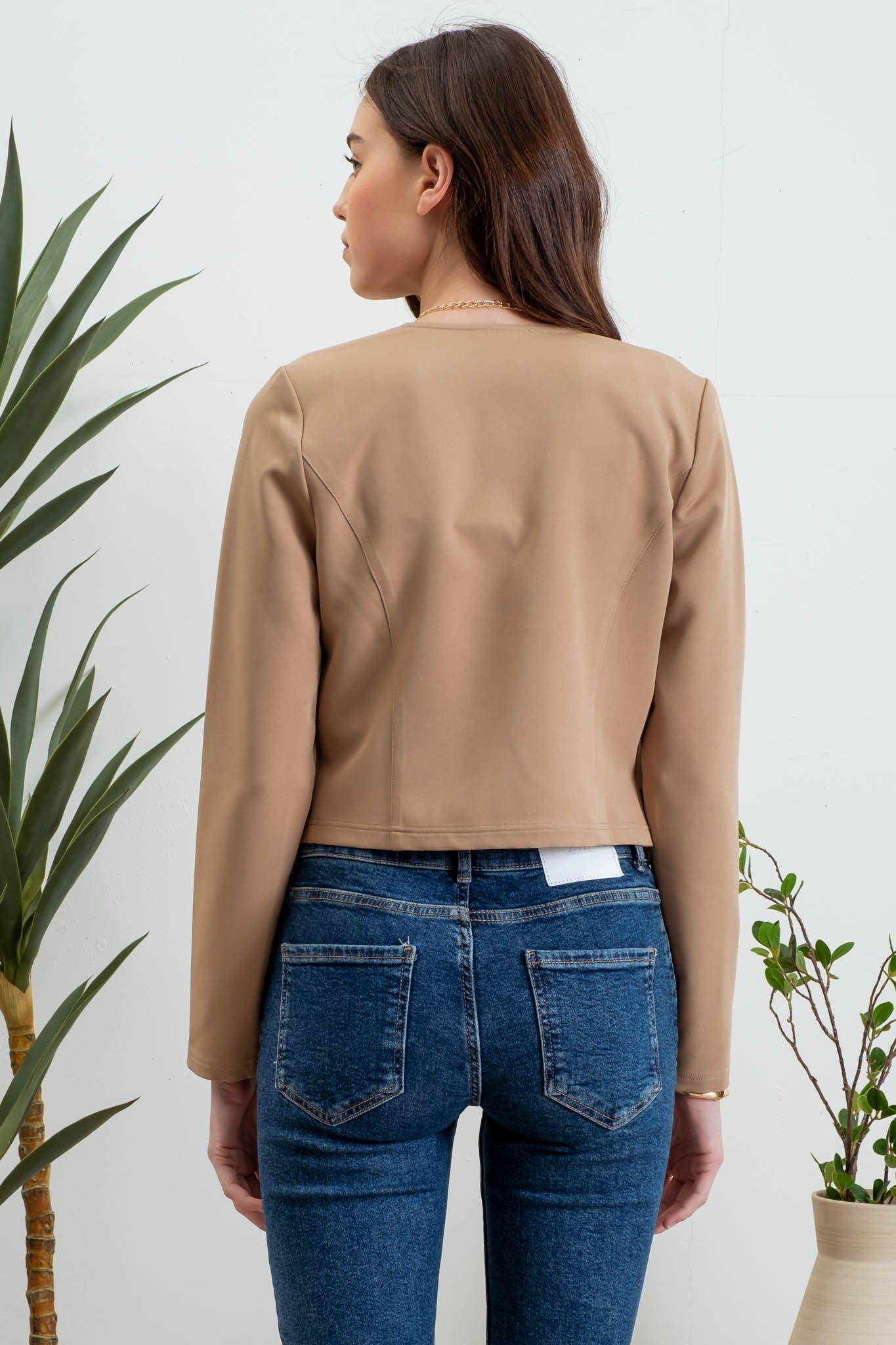 Cropped Collarless Long Sleeve Blazer (Khaki)