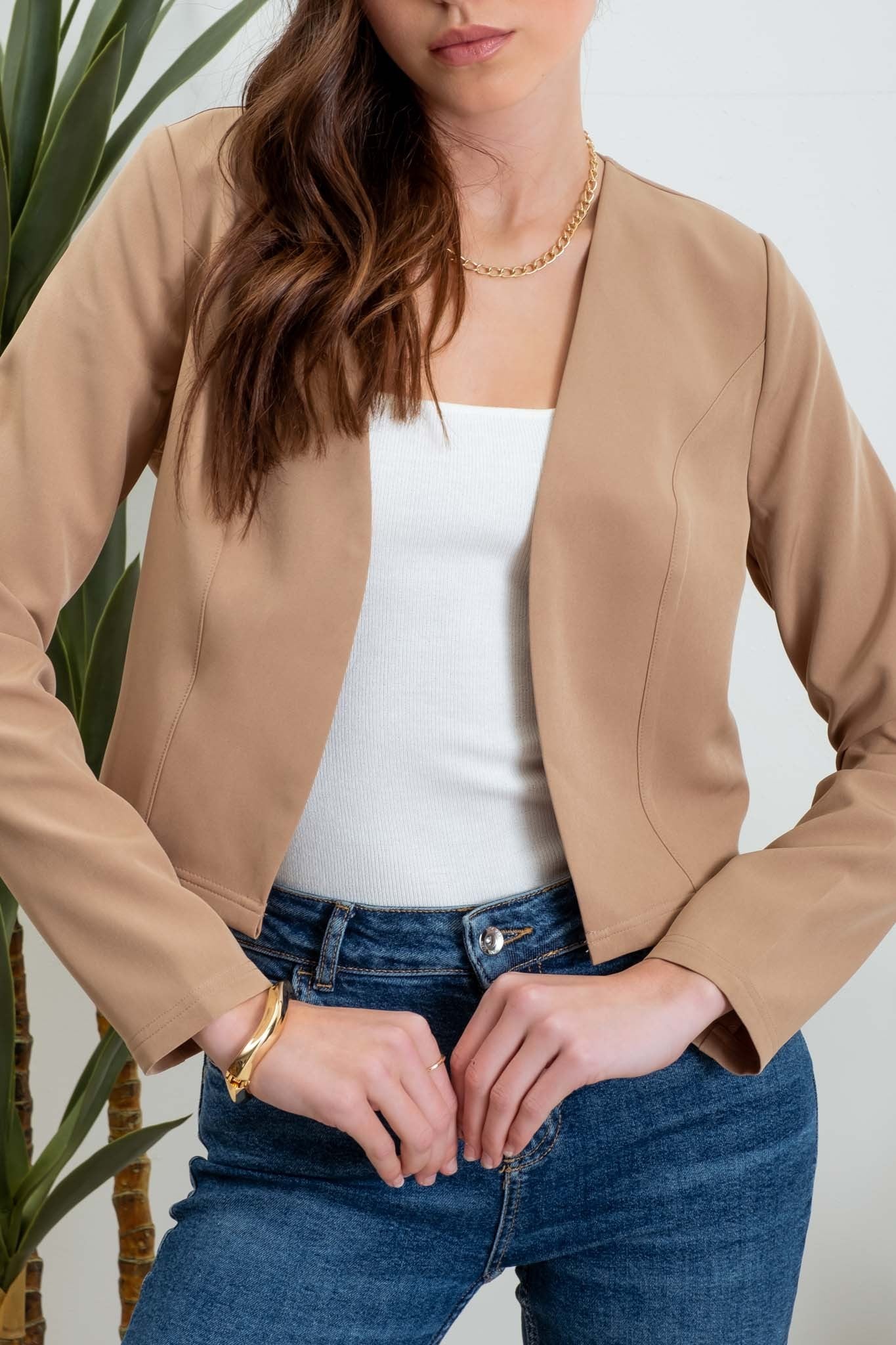 Cropped Collarless Long Sleeve Blazer (Khaki)