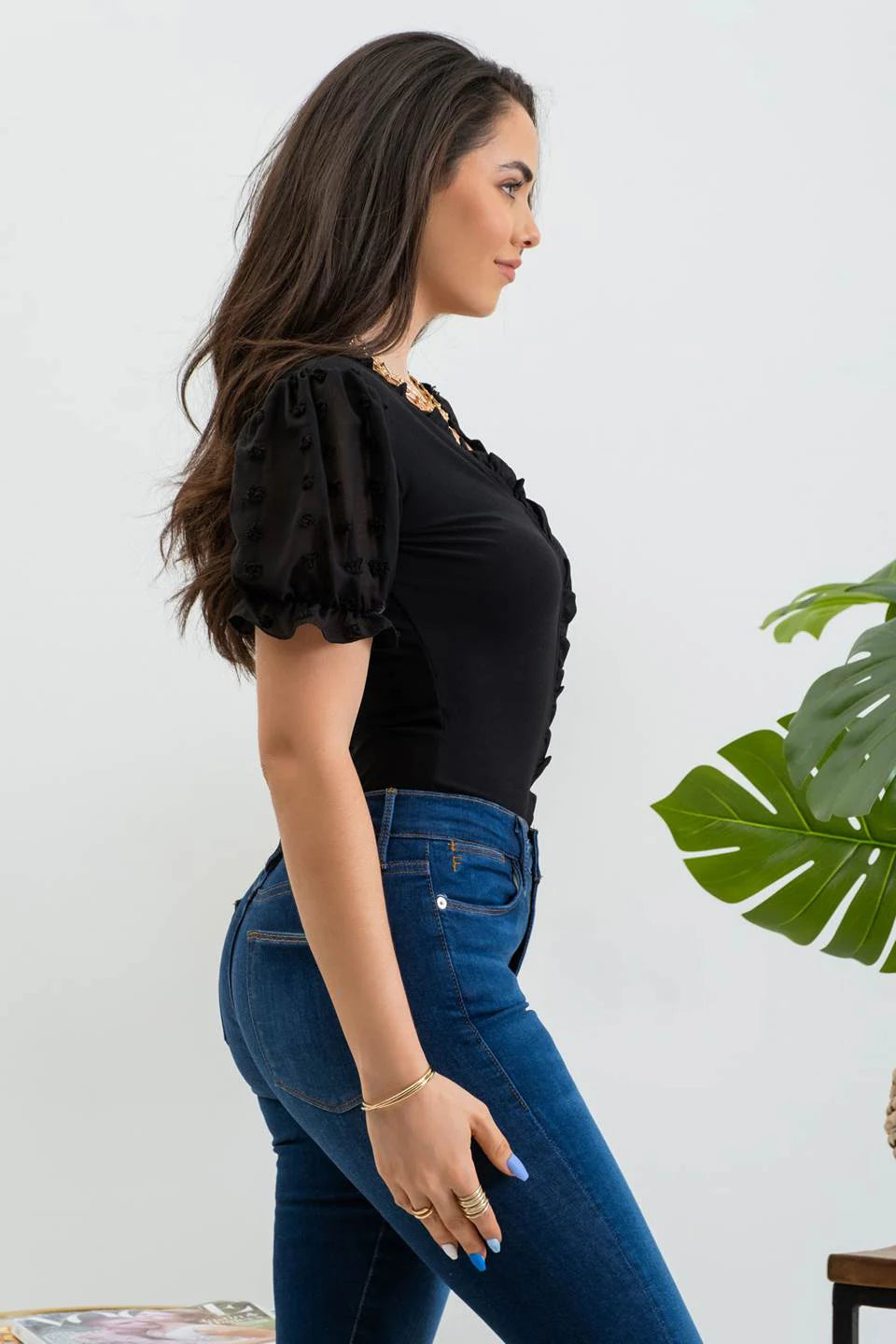 Puff Sleeve Ruffle Detail Top (Black)