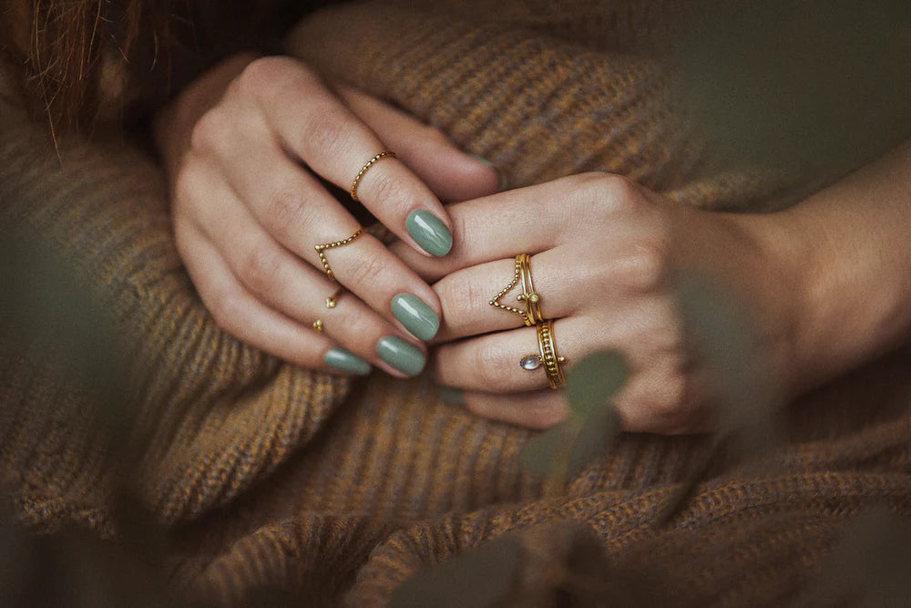 PEAK | GOLD VERMEIL BEADED V RING